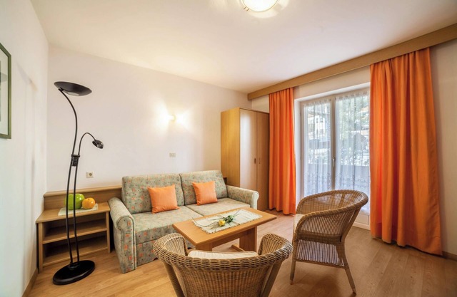 Ferienwohnung 'Residenz Pichler 1' mit Bergblick, Balkonen & WLAN