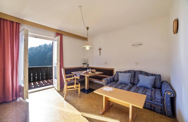 Ferienwohnung 'Residenz Pichler 3' mit Bergblick, Balkonen & WLAN
