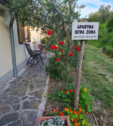 Apartma Istra Zora