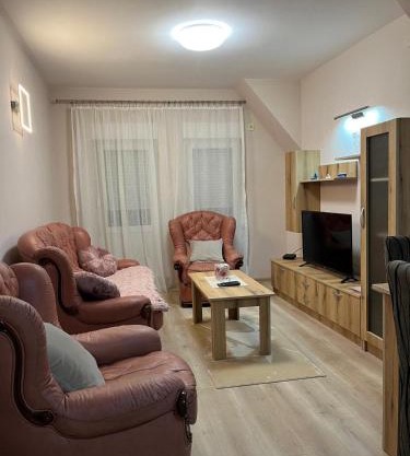 Apartman KVINS 1