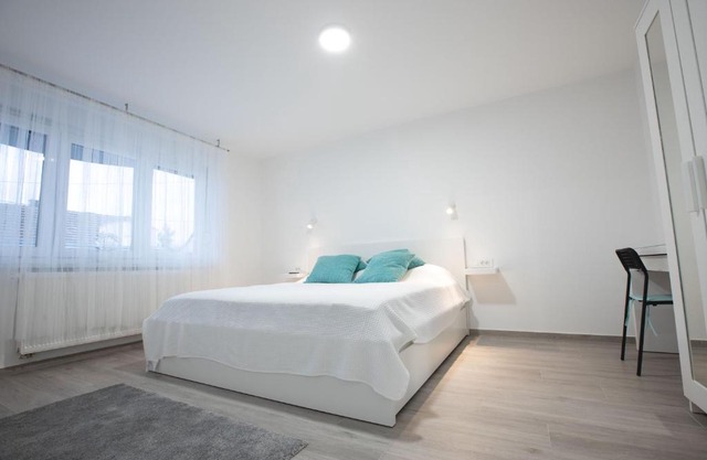 Apartmani Dora
