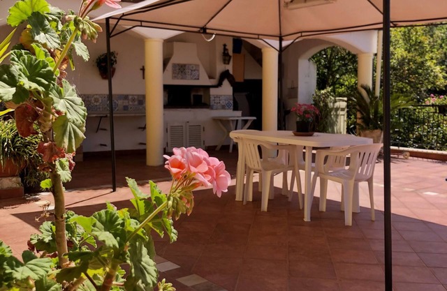 Apartment on the Gulf at the foot of Mount Faito
