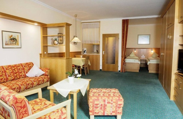 Appartement mit Balkon oder Terrasse - Bademantelgang zur Therme mögl.