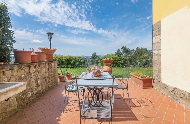 Ferienwohnung 'La Tavernetta' mit Gemeinschaftspool, Privatterrasse und WLAN