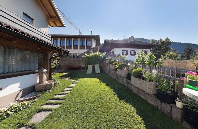 'Apartment Panorama' mit Bergblick, Garten und WLAN