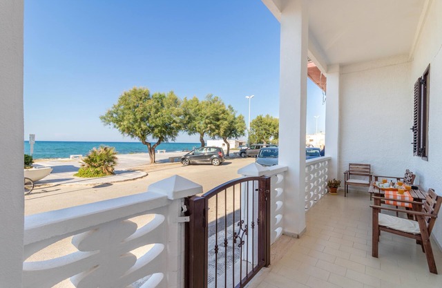 Ferienwohnung "Casa indipendente a 20m dal mare" mit Meerblick und Terrasse