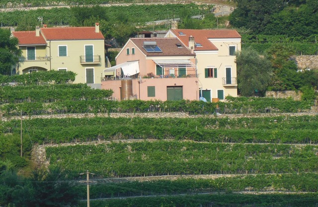 Erholung und Entspannung am Meer von Finale Ligure