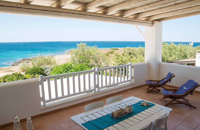 Apartment 1st Floor - Green Sea Front Torre San Giovanni