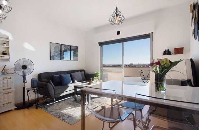 Ferienwohnung '16th View By The Beach' mit Meerblick, privater Terrasse und WLAN