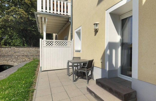 Ferienwohnung '2 - Goldfever' mit privater Terrasse, Gemeinschaftsgarten und Wi-Fi