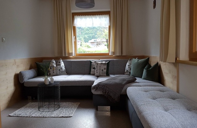 Ferienwohnung 2 - Kanisfluhblick - Gästehaus Monika