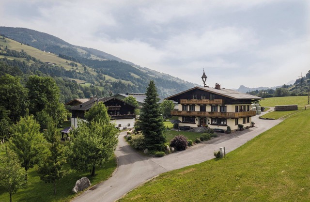 Ferienwohnung '2' mit Bergblick, Balkon & WLAN