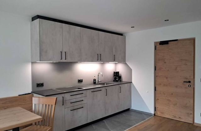 Apartamento '2' con vistas a la montaña, jardín compartido y Wi-Fi