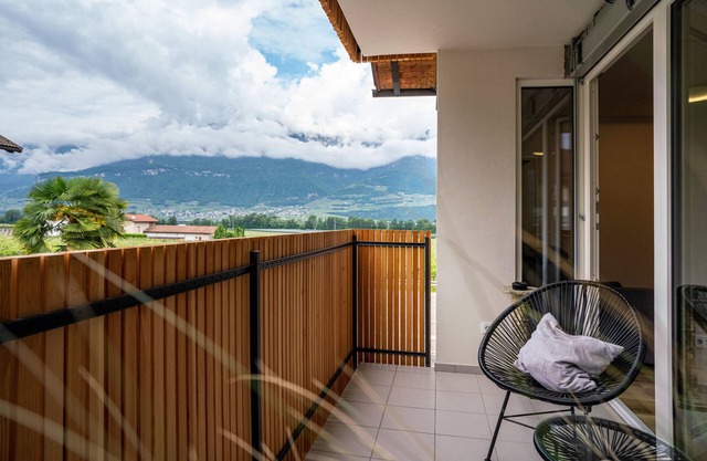 Ferienwohnung '2' mit Bergblick, WLAN und Klimaanlage