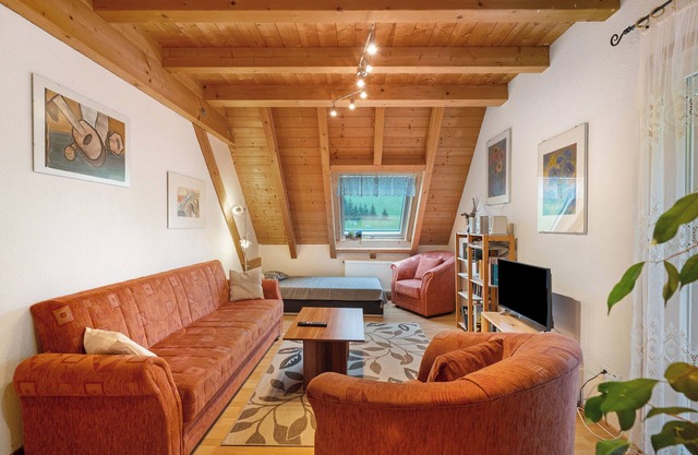 Ferienwohnung '2' mit Gemeinschaftsterrasse, Gemeinschaftsgarten und Wi-Fi