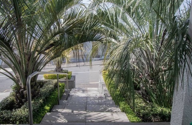 Apartment 22 - stylish retreat in central location