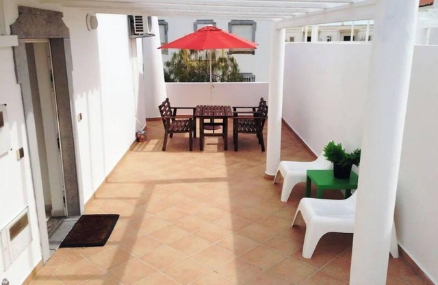 Apartment 250 m from Altura beach with terrace, A/C and Internet