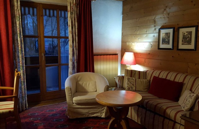 Appartement 3 - Appartement Pension BÄCKENHÄUSL Ferienwohnungen Chalets Hütt