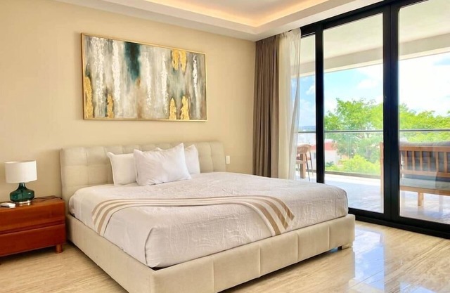 Apartment 3 Bedroom with Terrace and Pool View