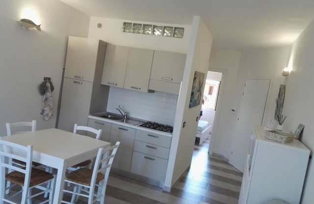 Wohnung 250 Meter vom Meer entfernt komplett renoviert mit privatem Garten