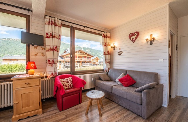 4 Pers. Ski in , ski out- Les Gets- La Turche, südlich Terrasse-Bergblick