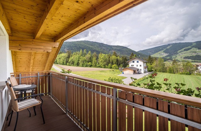 Ferienwohnung '4' mit Bergblick, Gemeinschaftsgarten und WLAN