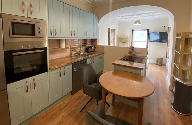 Apartment 412 - Kylemore - sleeps 2 guests in 1 bedroom
