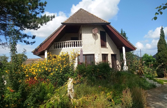 Fewo 6 mit Balkon & Blick aufs Achterwasser – 2 Schlafzimmer, modern & gemütlich