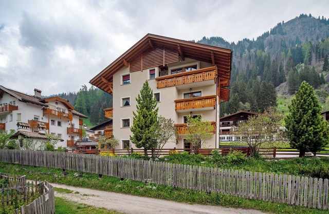 Ferienwohnung 'Alfèver- Aurone' mit gemeinsamer Terrasse und Wi-Fi