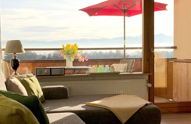 Ferienwohnung Alina - Penthouse Wohnung mit atemberaubendem Blick zum Bodensee