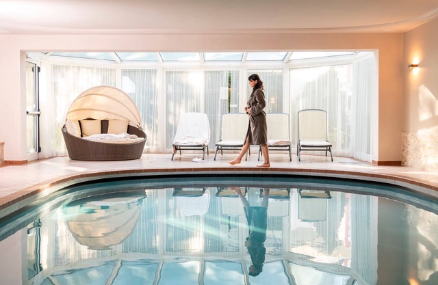Ferienwohnung "Alpenhof Lodge Butterblume iii" mit Bergblick, Pool & Sauna