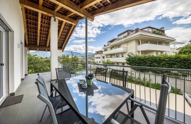 Ferienwohnung 'Angerblick' mit Bergblick, privater Terrasse und WLAN - Urlaub auf dem Bauernhof