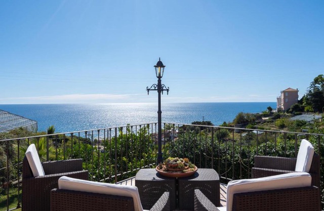 Apartment Angolo di Sole by Interhome