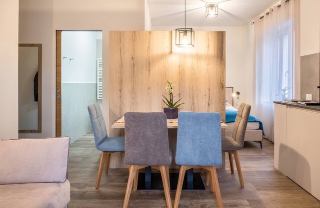 Ferienwohnung "Annabel" mit Bergblick, französischem Balkon & Wi-Fi