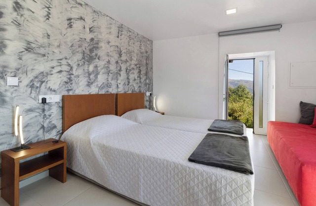 Apartment 'Apartamento' with Mountain View, Shared Pool and Wi-Fi