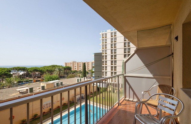 Ferienwohnung 'Apartamento Primera Línea De Mar' mit Meerblick, Gemeinschaftspool und Wi-Fi