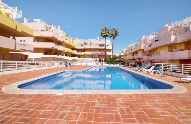 Ferienwohnung 'Apartamento Royal Cabanas Golf' mit Gemeinschaftspool, WLAN und Klimaanlage