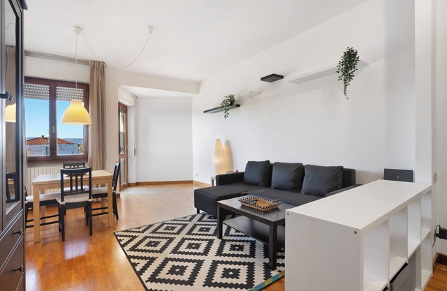 Ferienwohnung 'Appartamento Mare Marina Di Carrara' mit Meerblick, privater Terrasse und WLAN