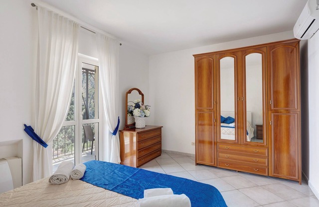 Ferienwohnung 'Appartamento Amalfi' mit Meerblick, WLAN und Klimaanlage