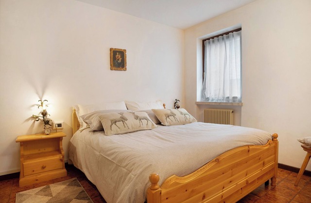 Ferienwohnung 'Appartamento Eva' mit Bergblick, Balkon und Wi-Fi