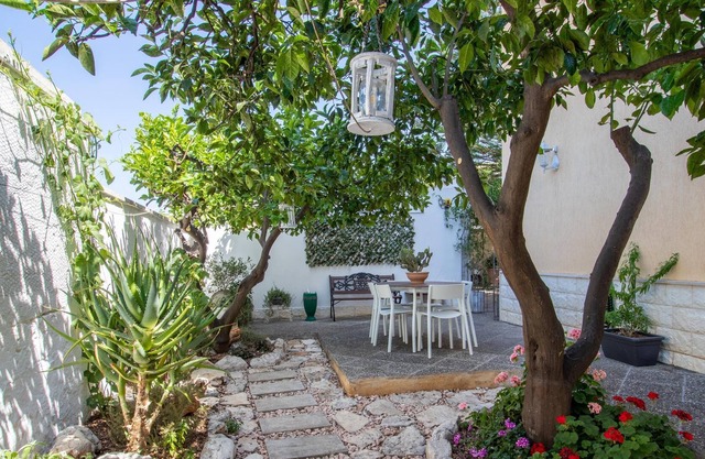 Ferienwohnung Araucaria Gästehaus mit Gemeinschaftsgarten und WLAN