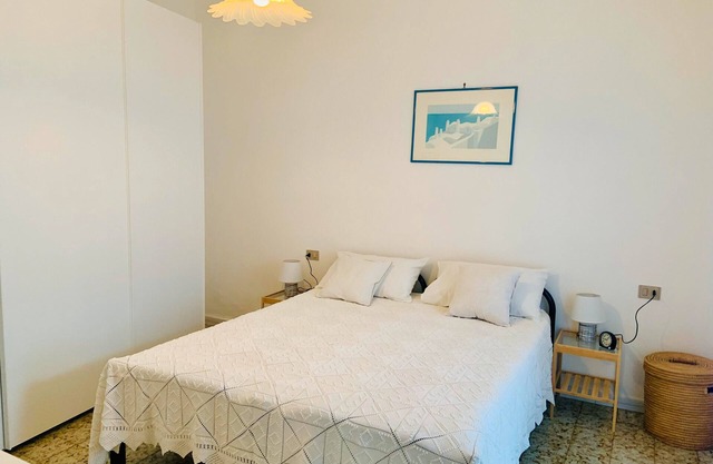 Apartment 'Assunta' with Wi-Fi and Air Conditioning
