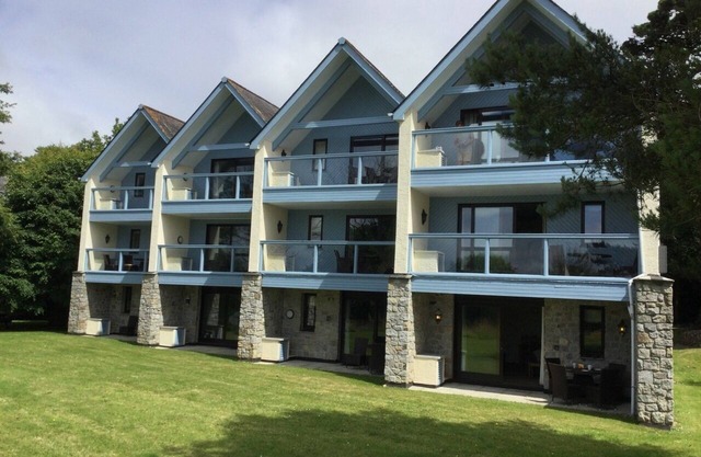 Apartment at Clowance Estate and Country Club with luxury swimming pool