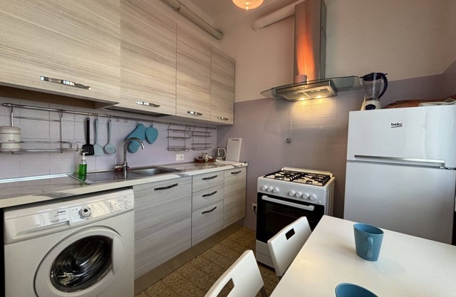 Apartment at few steps from the lake - Larihome A16