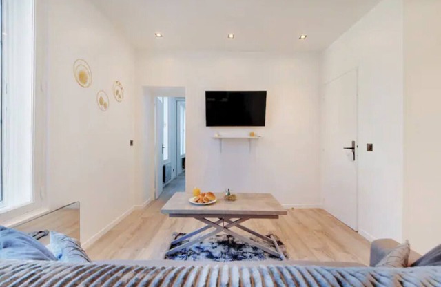 Apartment at the gates of Paris