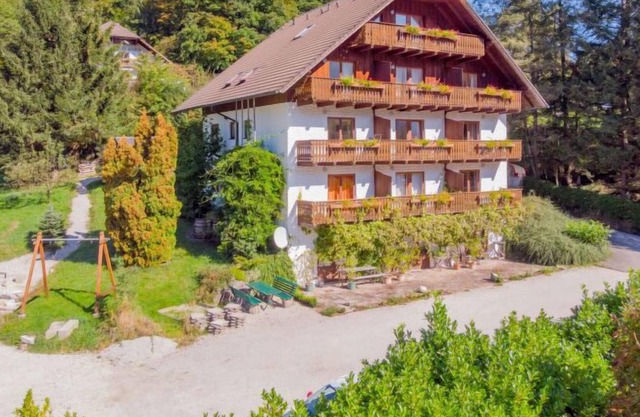 Ferienwohnung Sterngut in Unterach am Attersee - 4 Personen, 1 Schlafzimmer