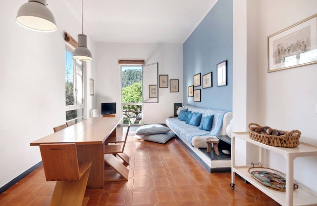 Ferienwohnung 'Aurea' mit Meerblick, Balkon und Wi-Fi