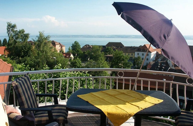 Apartment B mit See- und Bergsicht
