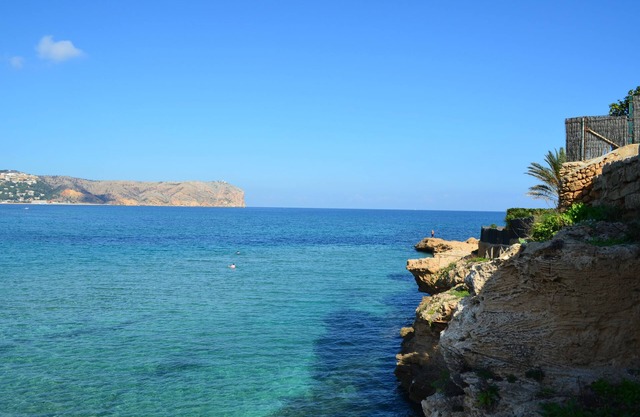 APARTMENT - STRAND - SCHWIMMBAD - TENNIS -GARAJE