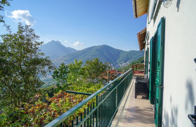 Ferienwohnung 'Bella Veduta' mit Meerblick und Blick auf die Berge